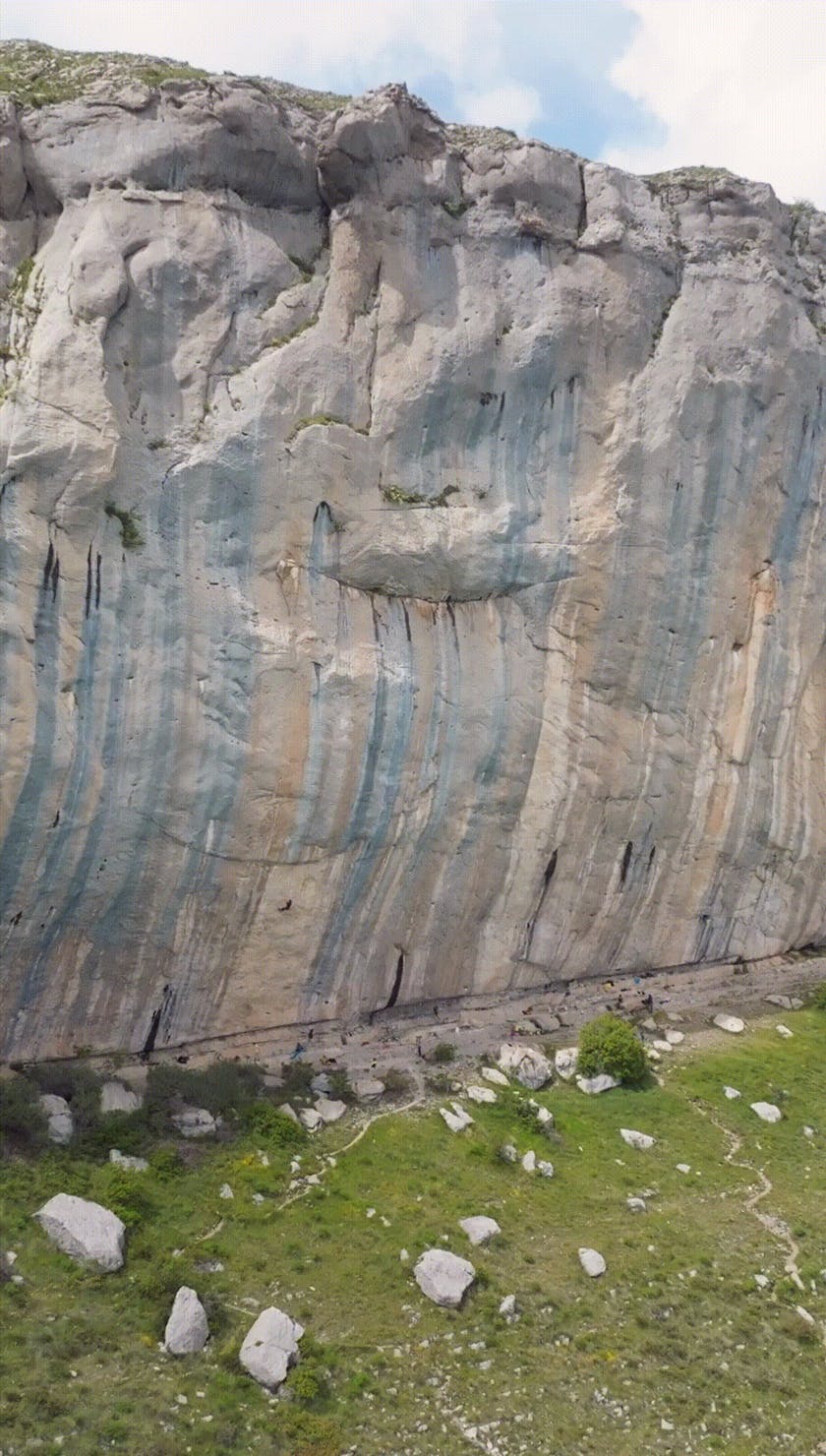 An image of the crag at Céüse, FR. 